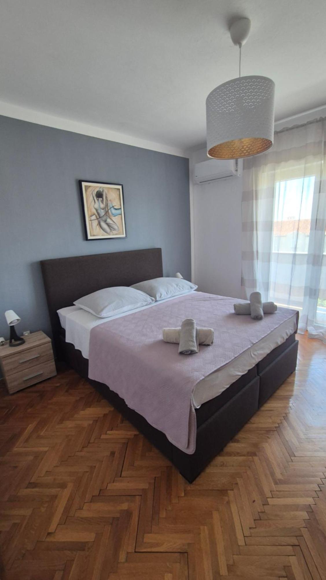 Apartmán Spacious 4 Bedroom With Free Parking Lot Novalja